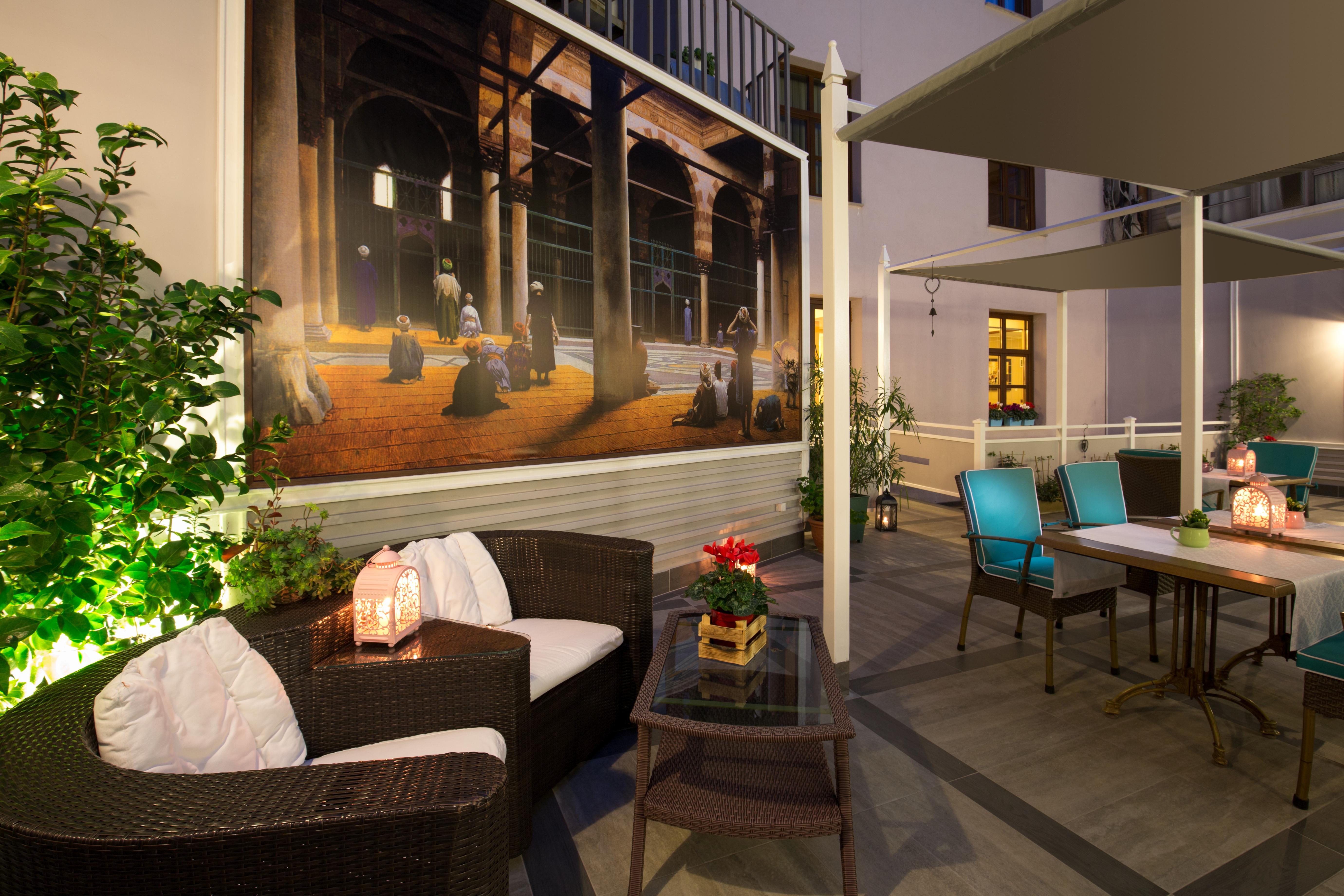 Lalahan Hotel Istanbul Exterior photo