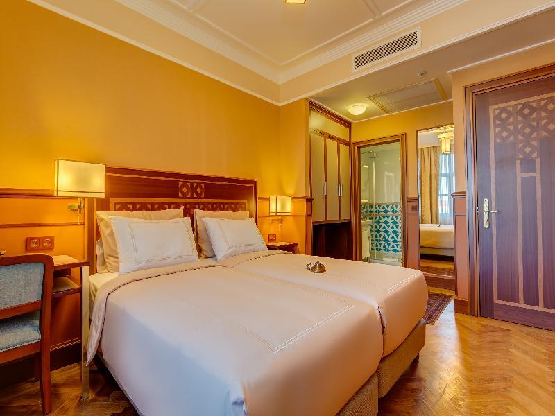 Lalahan Hotel Istanbul Exterior photo